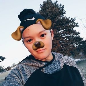 Meet your Posher, Jade